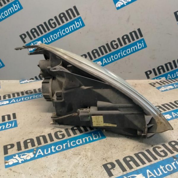 Faro Anteriore Sinistro Ford Fiesta 2001 – 2007