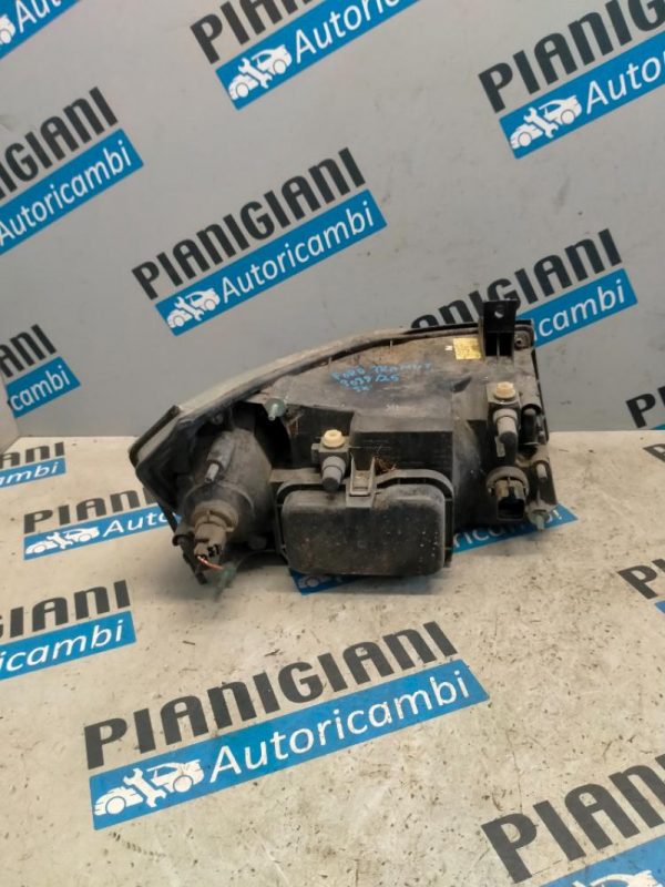 Faro Anteriore Sinistro Ford Transit 2000 – 2006