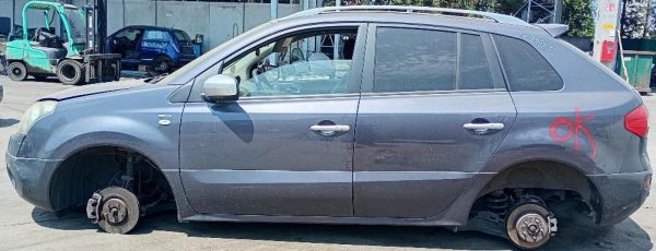 Renault Koleos Anno 2011 | Veicolo Intero | SOLO PER RICAMBI