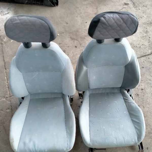 Sedili Anteriori Destro e Sinistro Suzuki Vitara 1988 – 2006