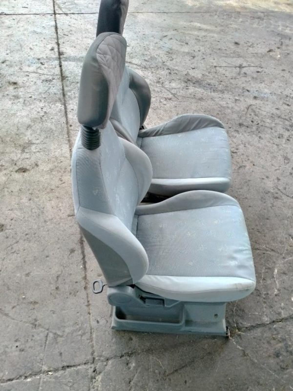 Sedili Anteriori Destro e Sinistro Suzuki Vitara 1988 – 2006