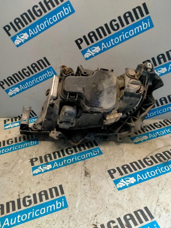 Faro Anteriore Destro BMW Serie 3 2004 – 2010