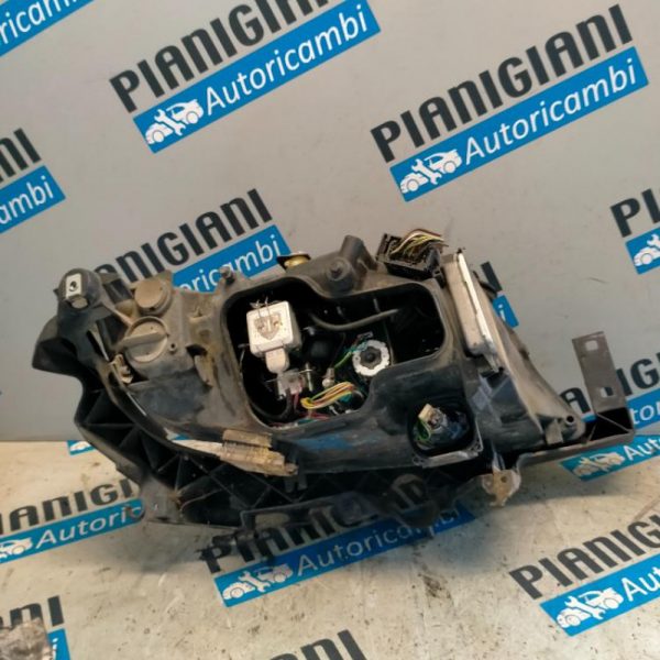 Faro Anteriore Destro BMW Serie 3 2004 – 2010