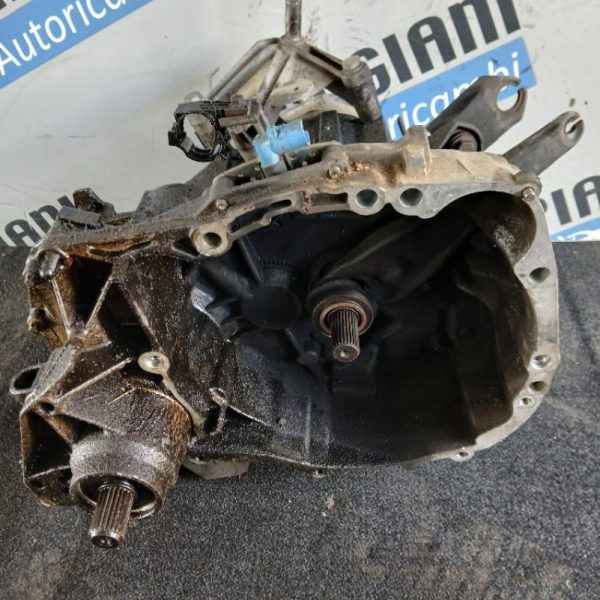 Cambio Renault Clio D7FG7