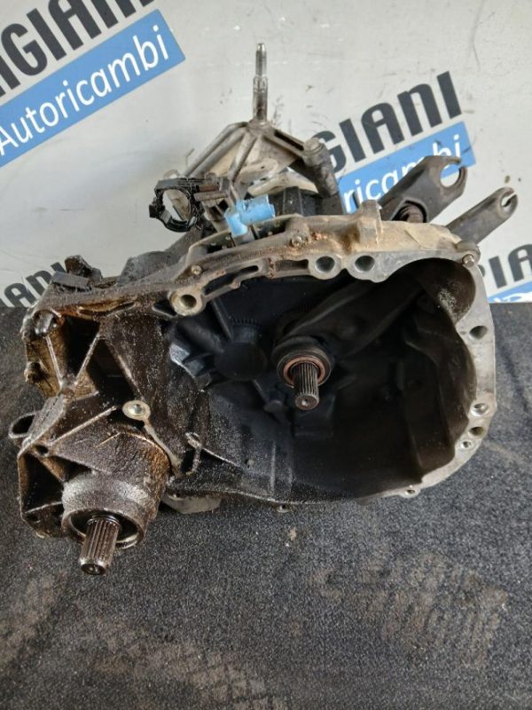 Cambio Renault Clio D7FG7