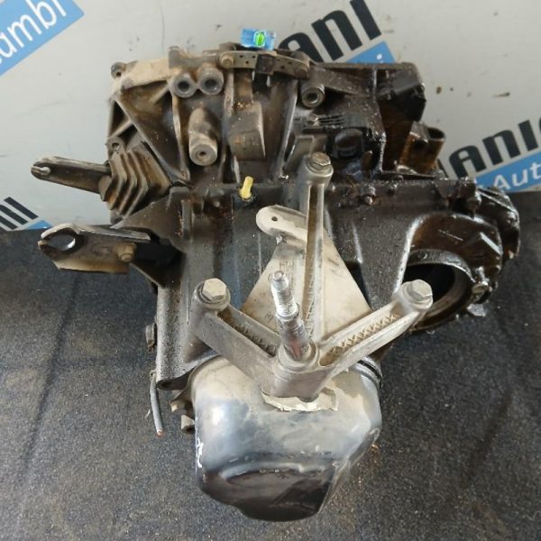 Cambio Renault Clio D7FG7