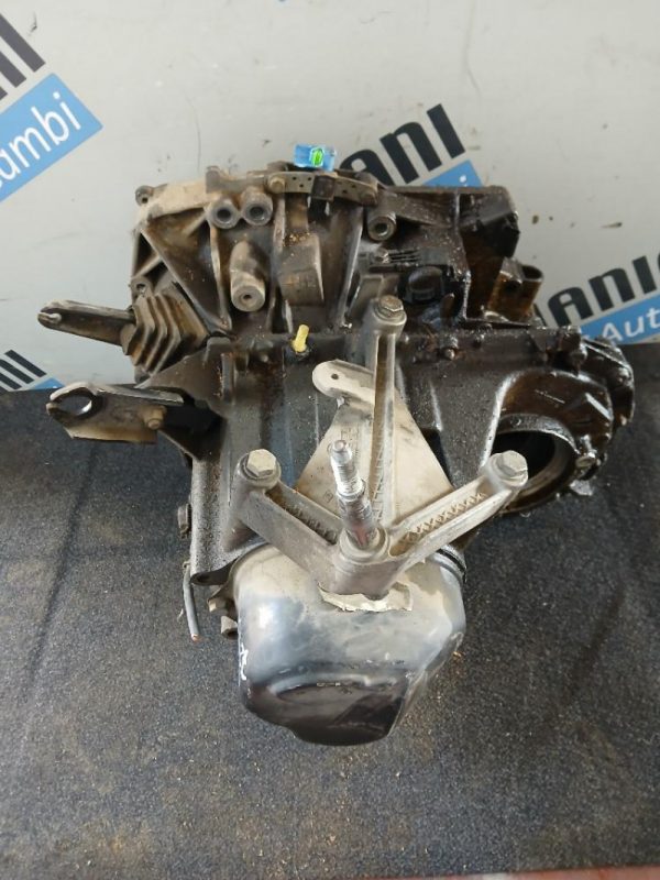 Cambio Renault Clio D7FG7