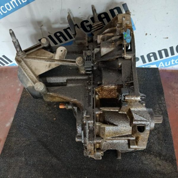 Cambio Renault Clio D7FG7