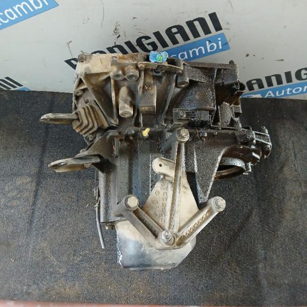 Cambio Renault Clio D7FG7