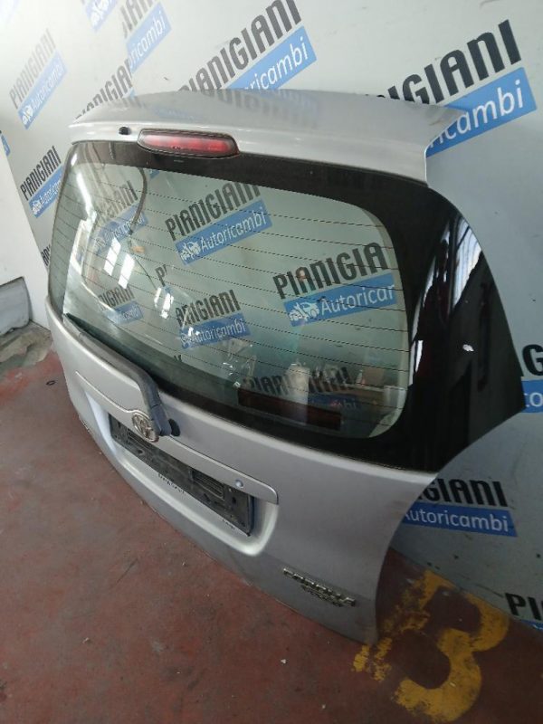 Portellone Toyota Corolla Verso 2004