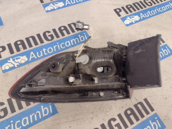 Faro Posteriore Sinistro Renault Clio 2021
