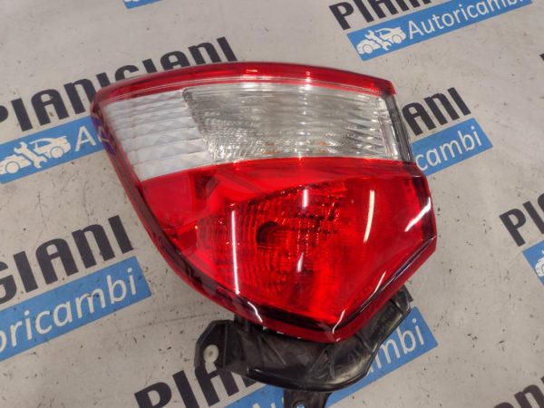 Faro Posteriore Sinistro Toyota Yaris 2018