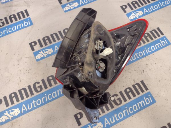 Faro Posteriore Sinistro Toyota Yaris 2018