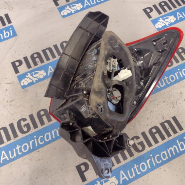 Faro Posteriore Sinistro Toyota Yaris 2018