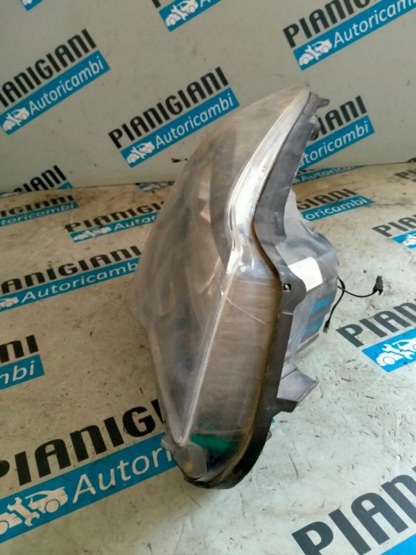 Faro Anteriore Destro Opel Corsa D Restyling 2010 – 2020
