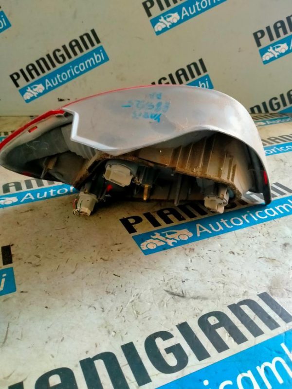 Faro Posteriore Destro Toyota Yaris 1999 – 2003