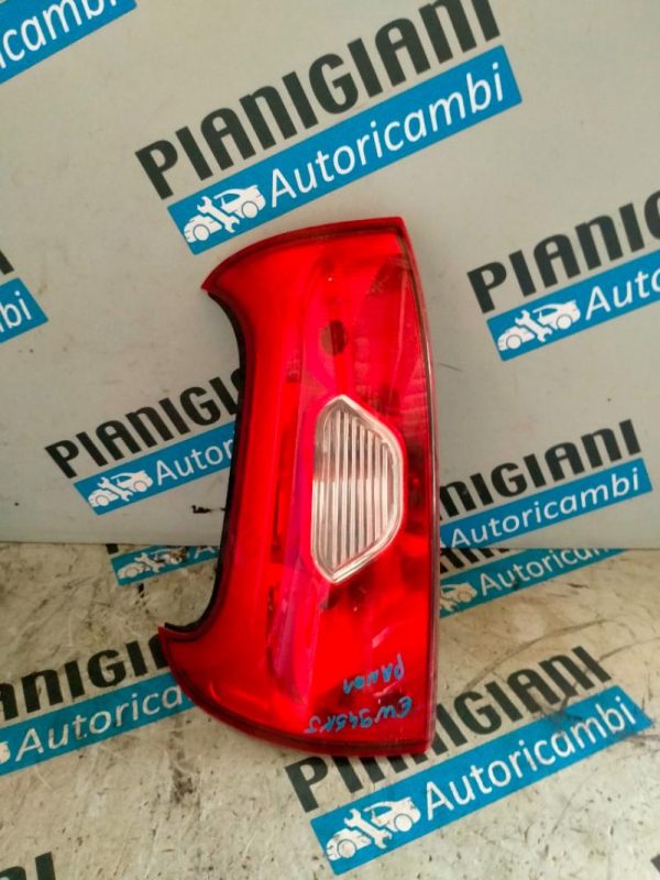 Faro Posteriore Sinistro Fiat Panda 2011 – 2024