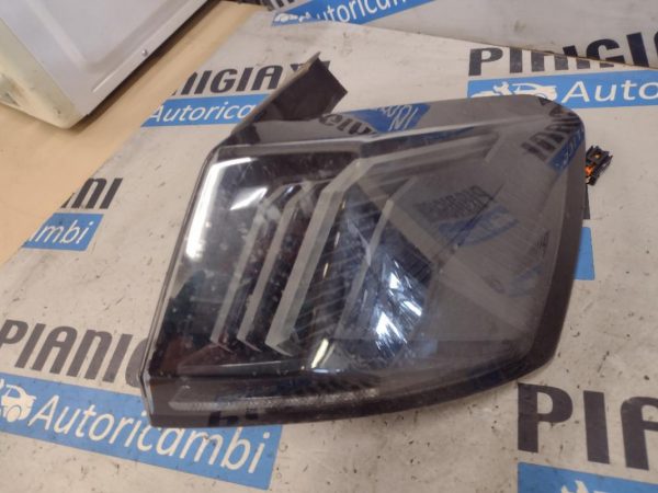 Faro Posteriore Destro Peugeot 3008 2017 – 2024