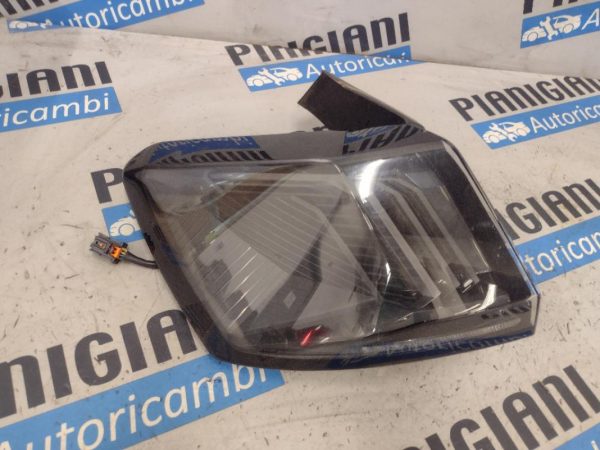 Faro Posteriore Sinistro Peugeot 3008 2017 – 2024