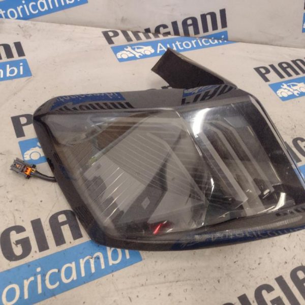 Faro Posteriore Sinistro Peugeot 3008 2017 – 2024