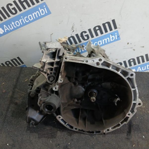 Cambio Citroen C3 8HR