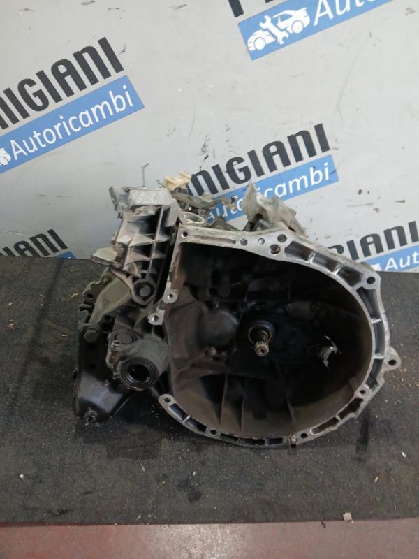 Cambio Citroen C3 8HR
