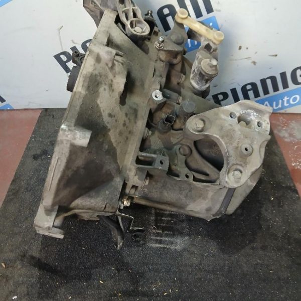 Cambio Citroen C3 8HR