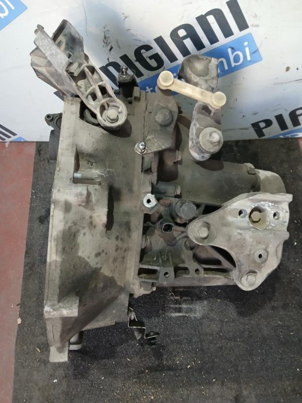 Cambio Citroen C3 8HR