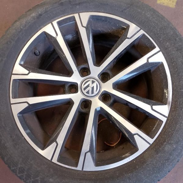 4 Cerchi in Lega 17″ Volkswagen Passat 2015