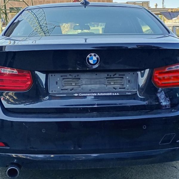 BMW Serie 3 F30 Anno 2012 | Veicolo Intero | SOLO PER RICAMBI