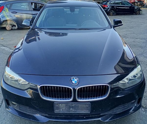 BMW Serie 3 F30 Anno 2012 | Veicolo Intero | SOLO PER RICAMBI