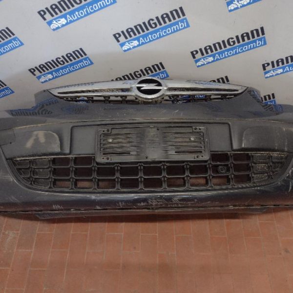 Paraurti Anteriore Opel Corsa D  2013