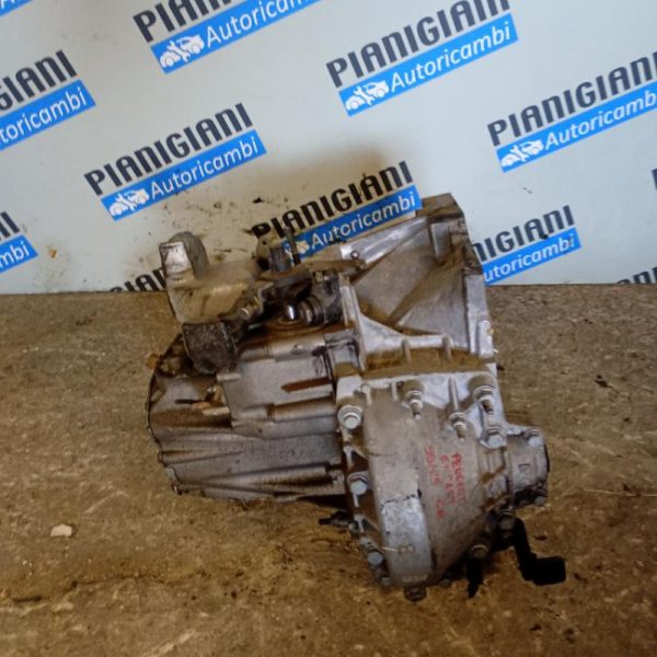 Cambio Peugeot Expert YH01 2016 >