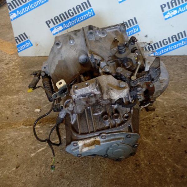 Cambio Peugeot Expert YH01 2016 >