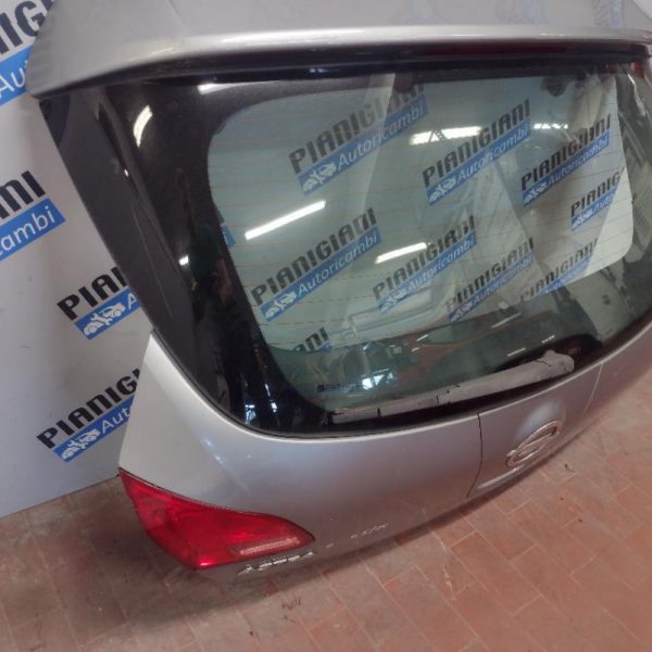 Portellone Opel Astra J 2009 – 2012 Berlina