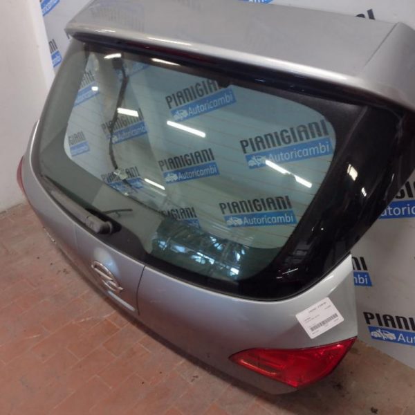 Portellone Opel Astra J 2009 – 2012 Berlina