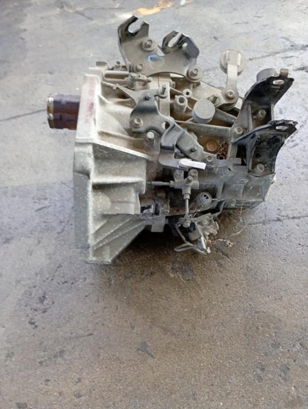 Cambio Toyota Yaris 1NDTV 2005 – 2009