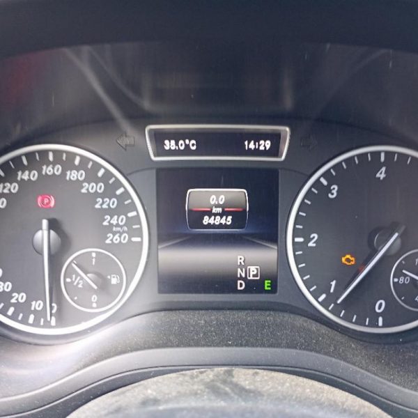 Mercedes Classe B W246 Anno 2014 | Veicolo Intero | SOLO PER RICAMBI