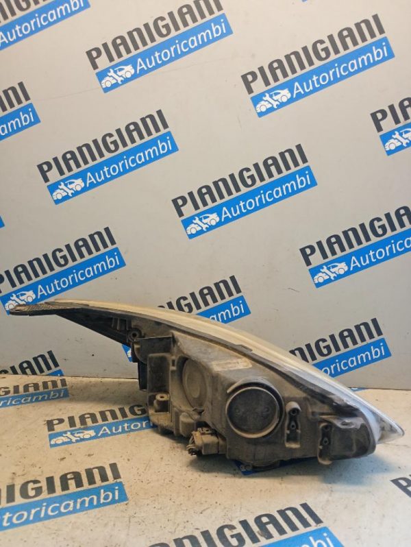 Faro Anteriore Sinistro Ford Focus 2011 – 2015