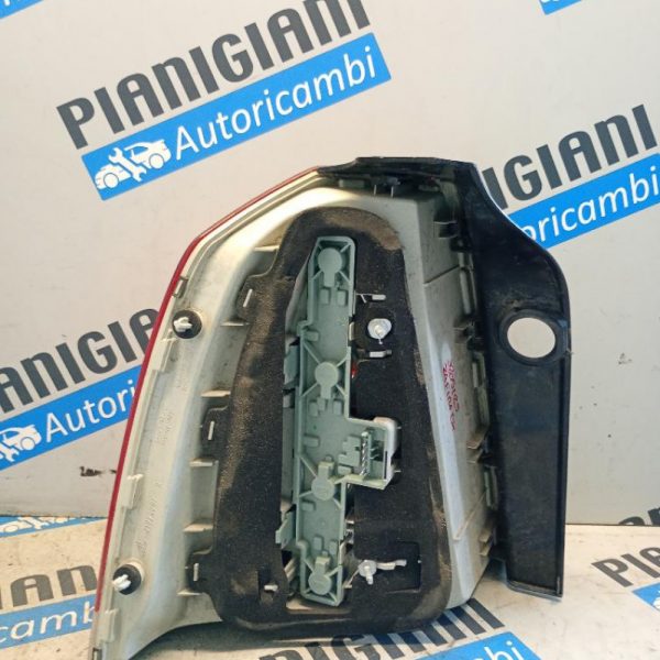 Faro Posteriore Destro Opel Zafira B 2005 – 2012
