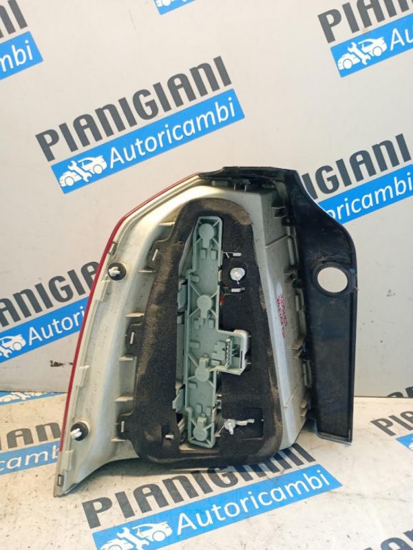 Faro Posteriore Destro Opel Zafira B 2005 – 2012