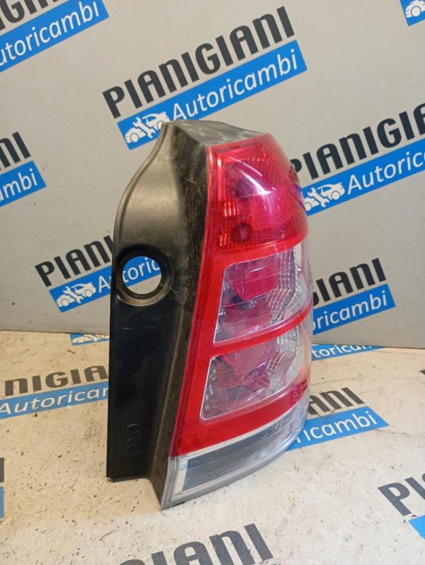 Faro Posteriore Destro Opel Zafira B 2005 – 2012