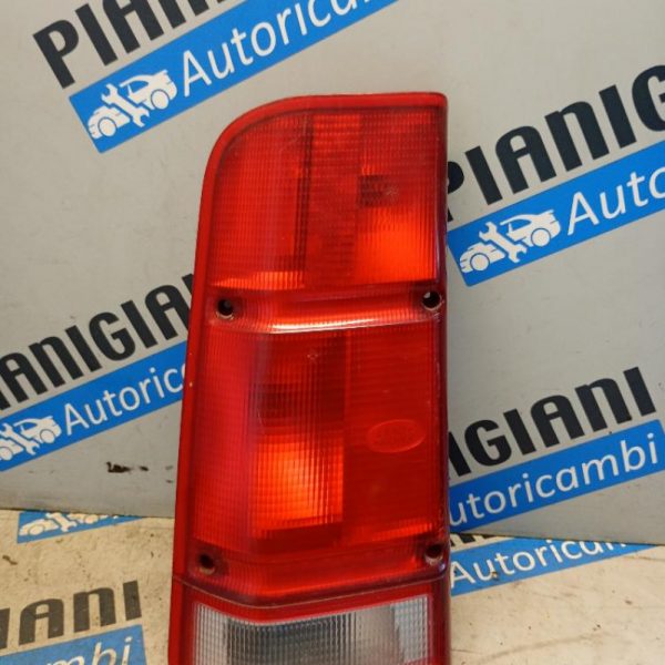 Faro Posteriore Sinistro Land Rover Discovery II 1998 – 2004