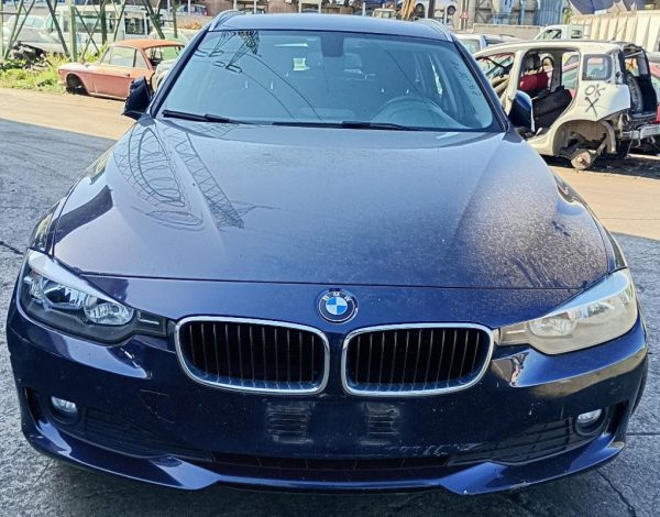 BMW Serie 3 F31 xDrive 4WD Anno 2014 | Veicolo Intero | SOLO PER RICAMBI