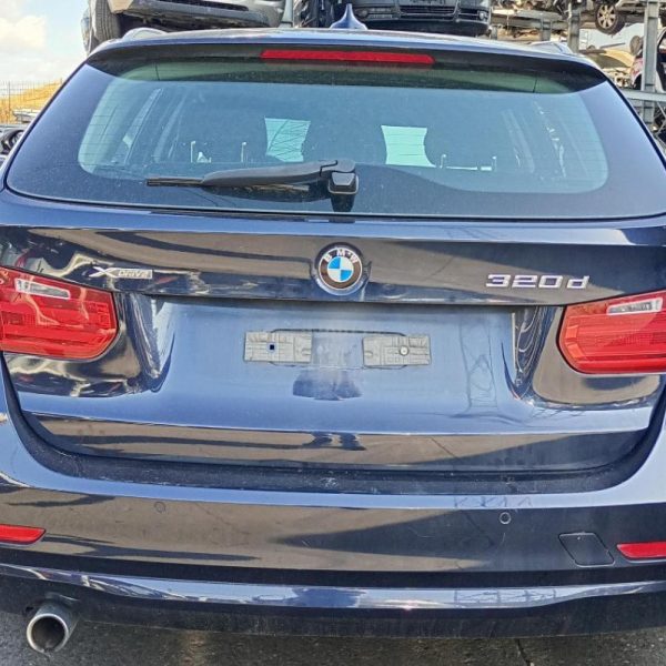 BMW Serie 3 F31 xDrive 4WD Anno 2014 | Veicolo Intero | SOLO PER RICAMBI