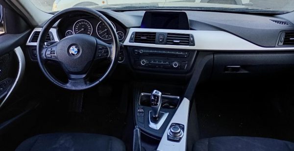 BMW Serie 3 F31 xDrive 4WD Anno 2014 | Veicolo Intero | SOLO PER RICAMBI