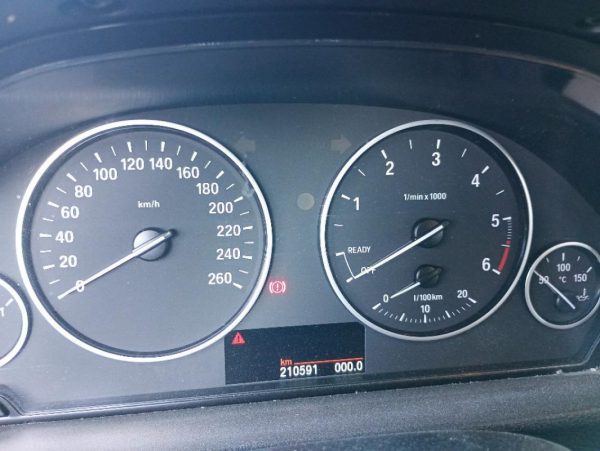 BMW Serie 3 F31 xDrive 4WD Anno 2014 | Veicolo Intero | SOLO PER RICAMBI