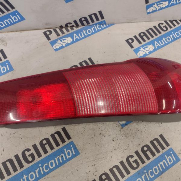 Faro Posteriore Destro Fiat Punto 1993 – 1999