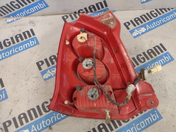 Faro Posteriore Destro Suzuki Alto 2009 – 2014