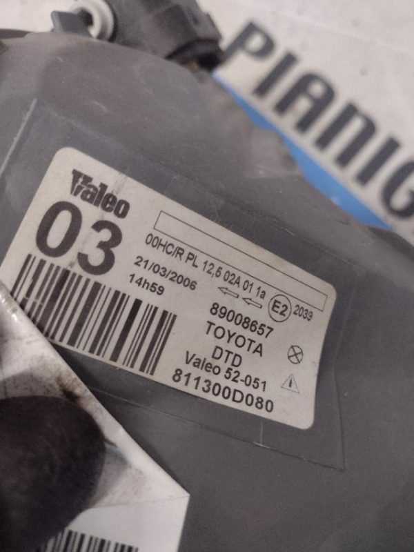 Faro Anteriore Destro Toyota Yaris 2003 – 2005